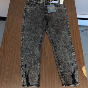 Black Acid Wash Distressed Jeans